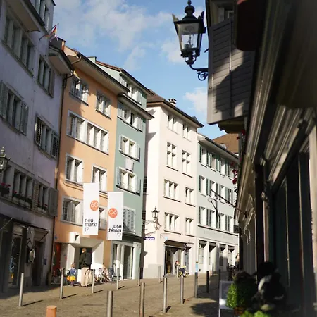 Charming Historical In Center Oldtown