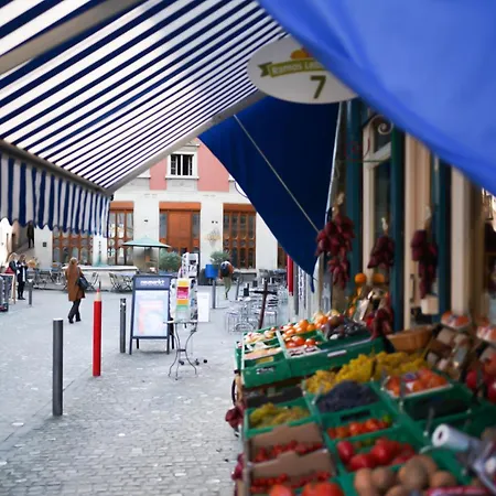Charming Historical In Center Oldtown