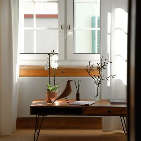 Charming Historical In Center Oldtown Zurich